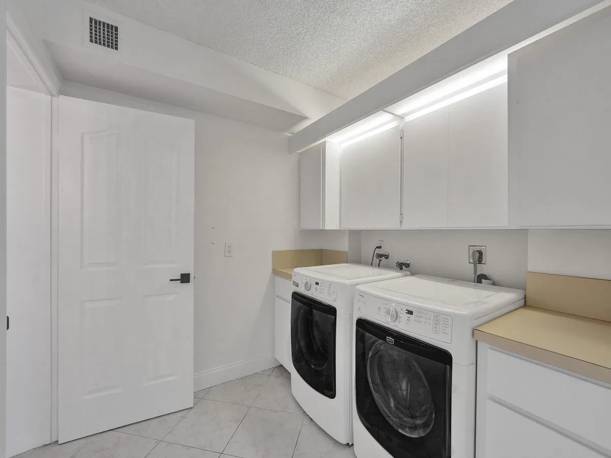  Unit 306 photo 37
