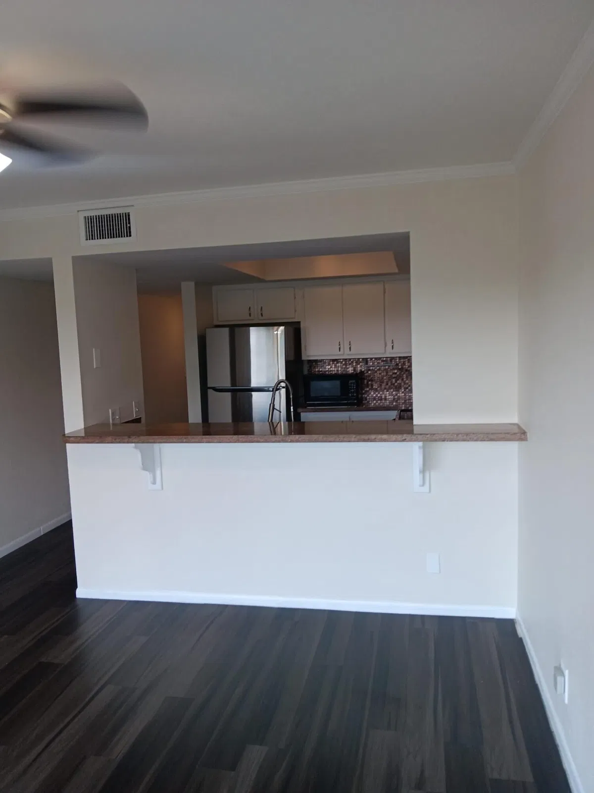 Unit 222 photo 13
