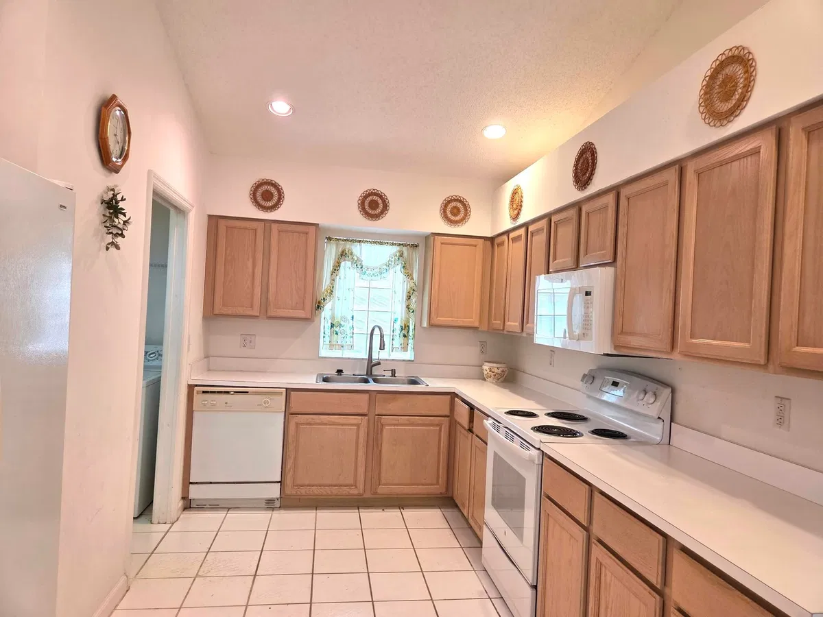 Residence photo 31