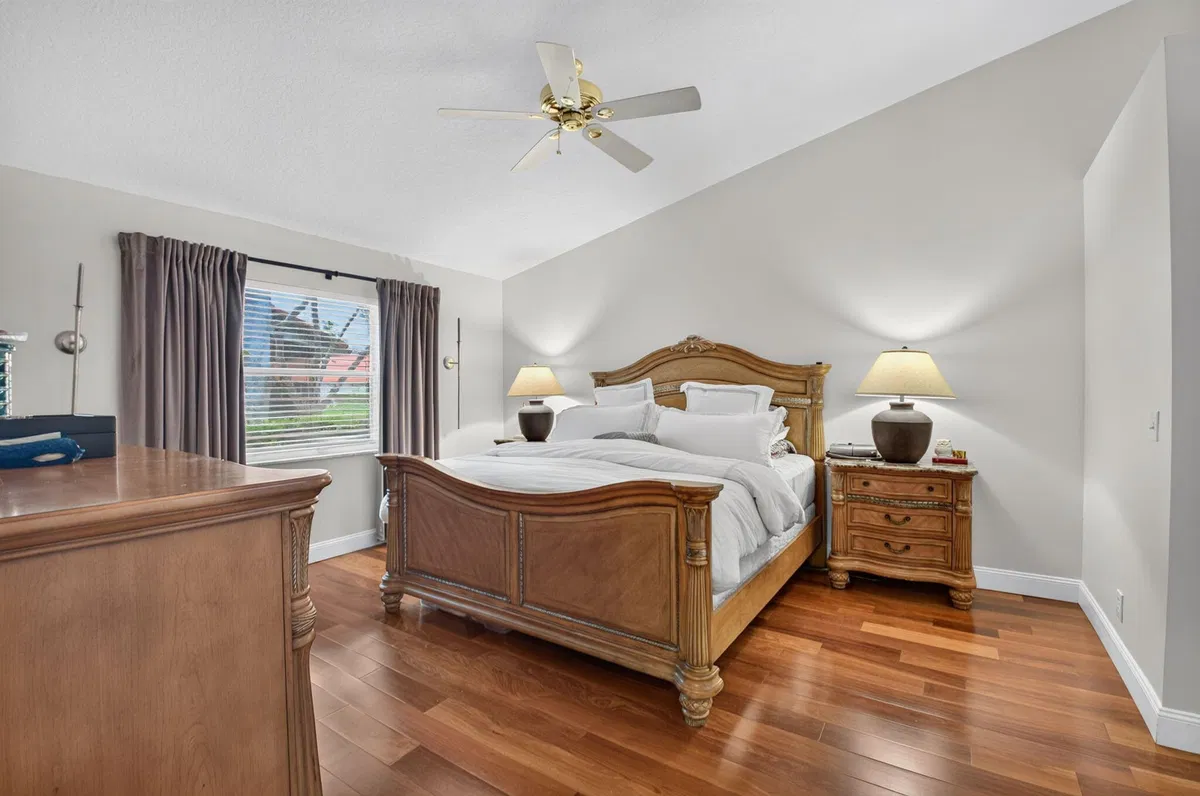 Residence photo 10