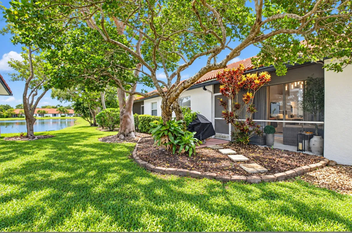 Residence photo 34