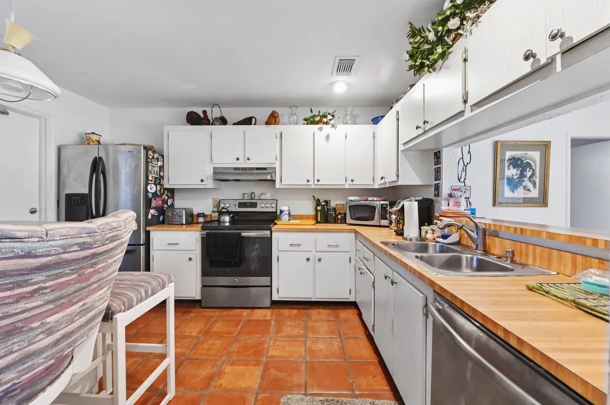 Residence photo 7