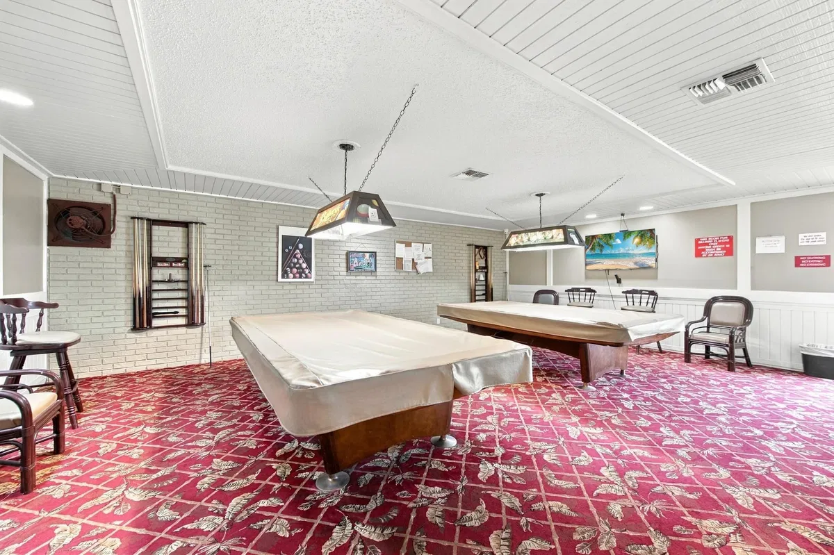 Residence photo 28
