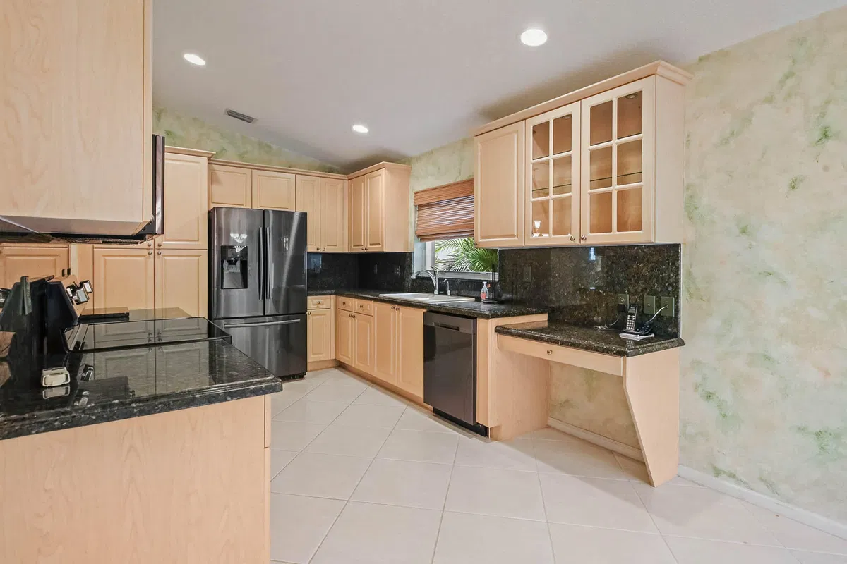 Residence photo 10