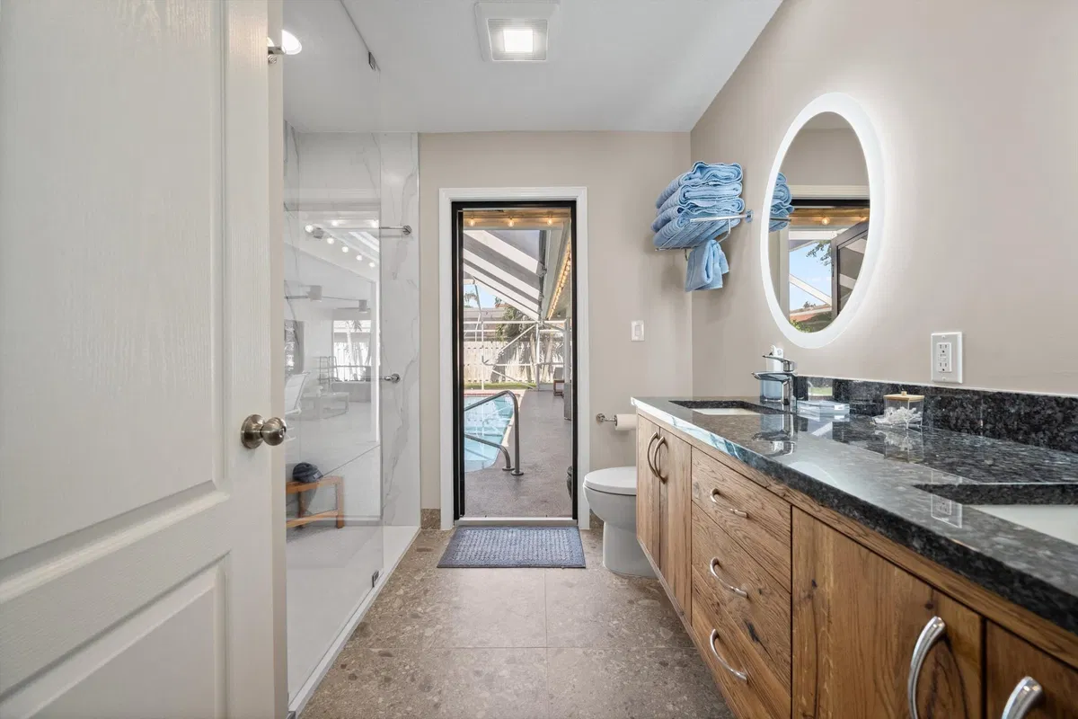 Residence photo 25