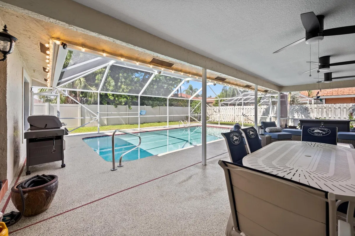Residence photo 28