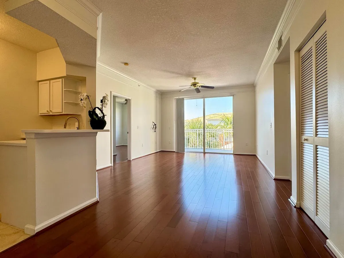 Residence photo 7