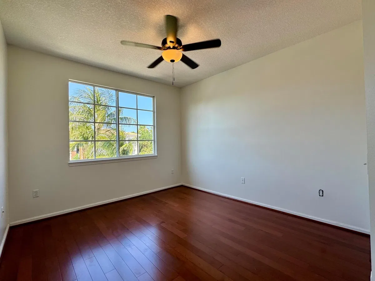 Residence photo 13