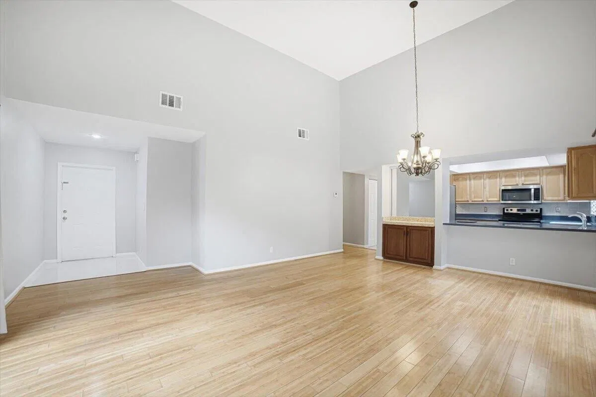  Residence photo 7