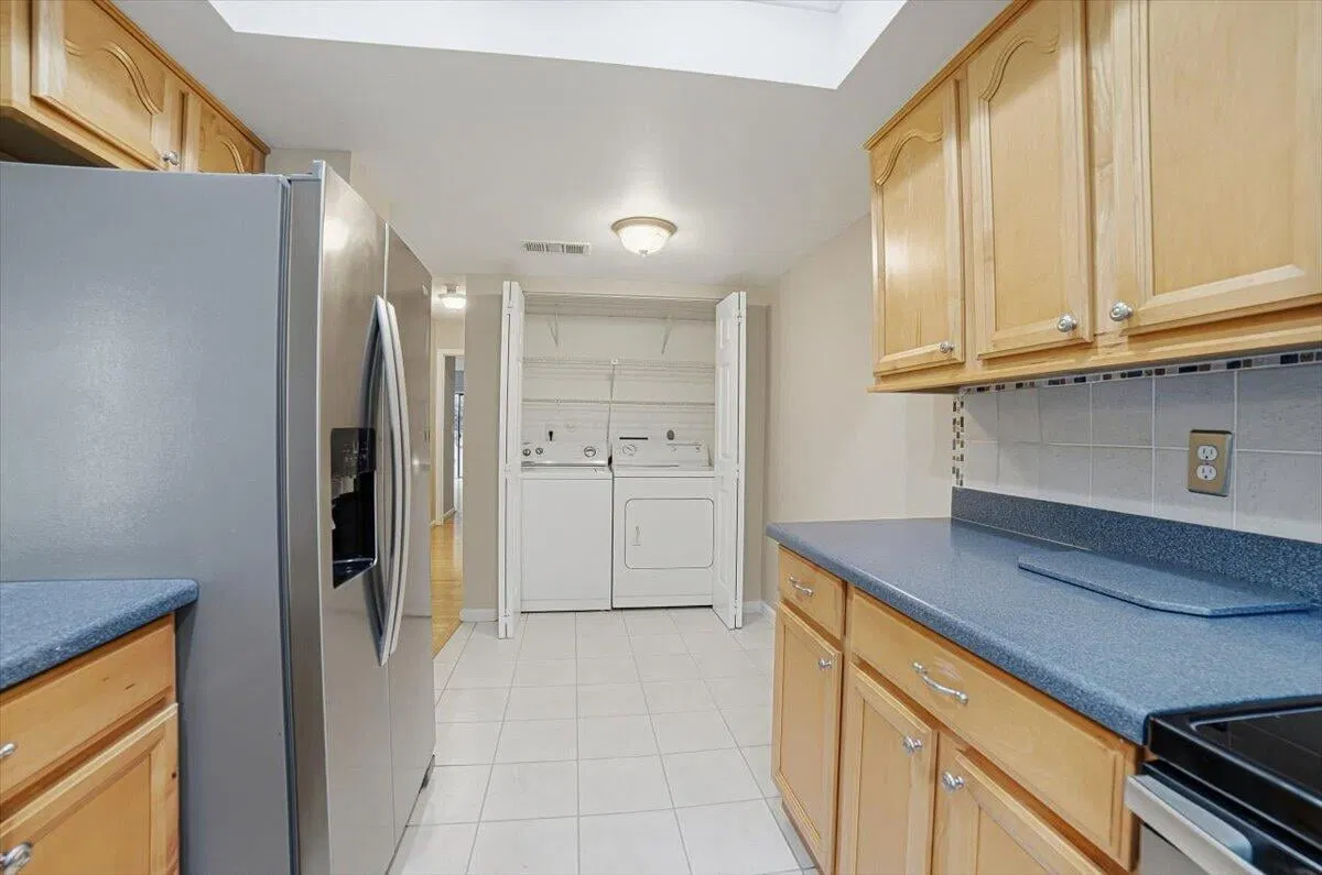  Residence photo 13