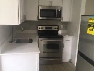Unit C photo 4