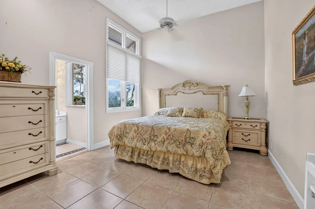  Residence photo 28