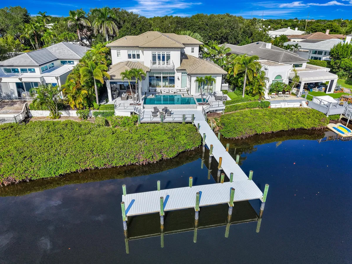 Admirals Cove Residence photo 73