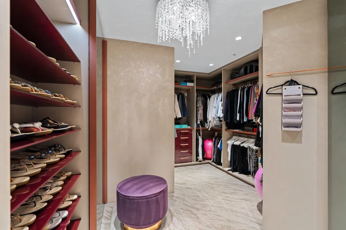 One Watermark Place Unit 204 photo 19