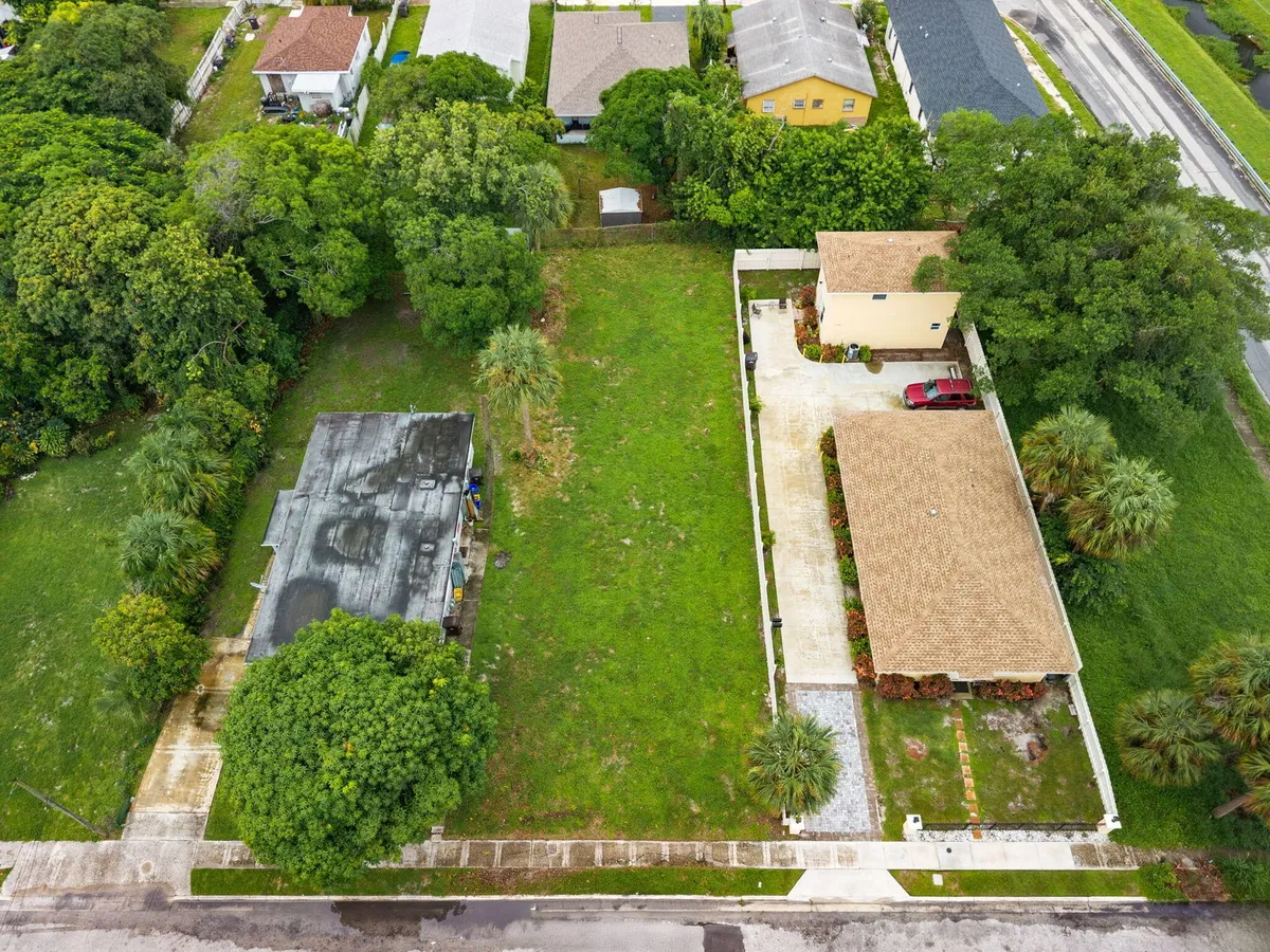 Residence photo 13