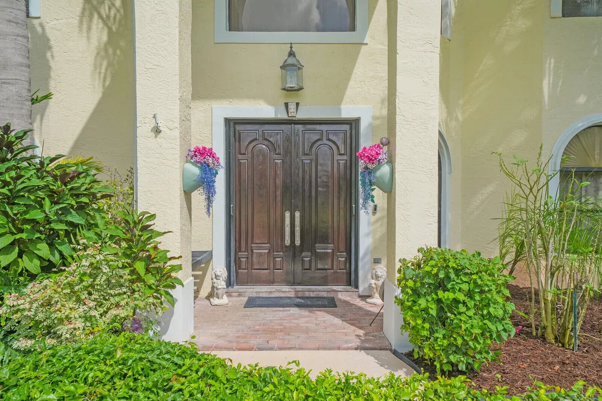 Residence photo 58