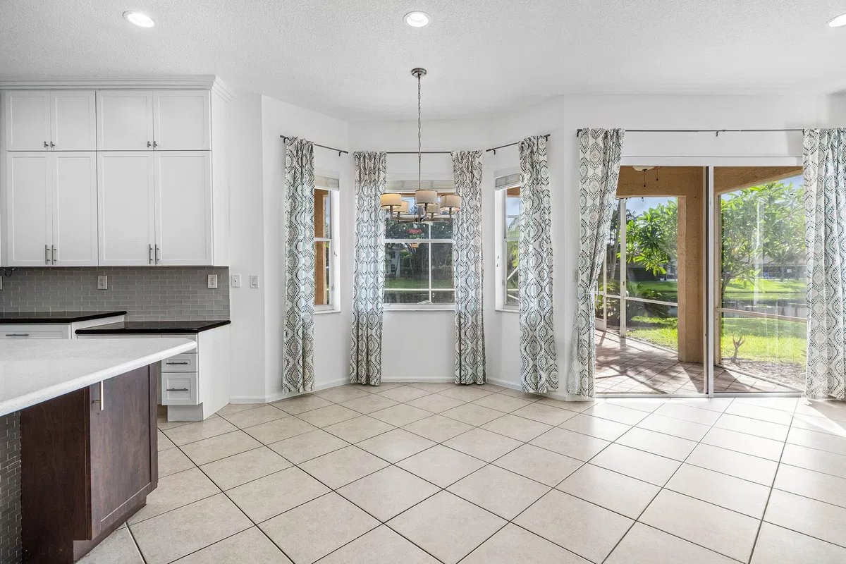 Residence photo 19