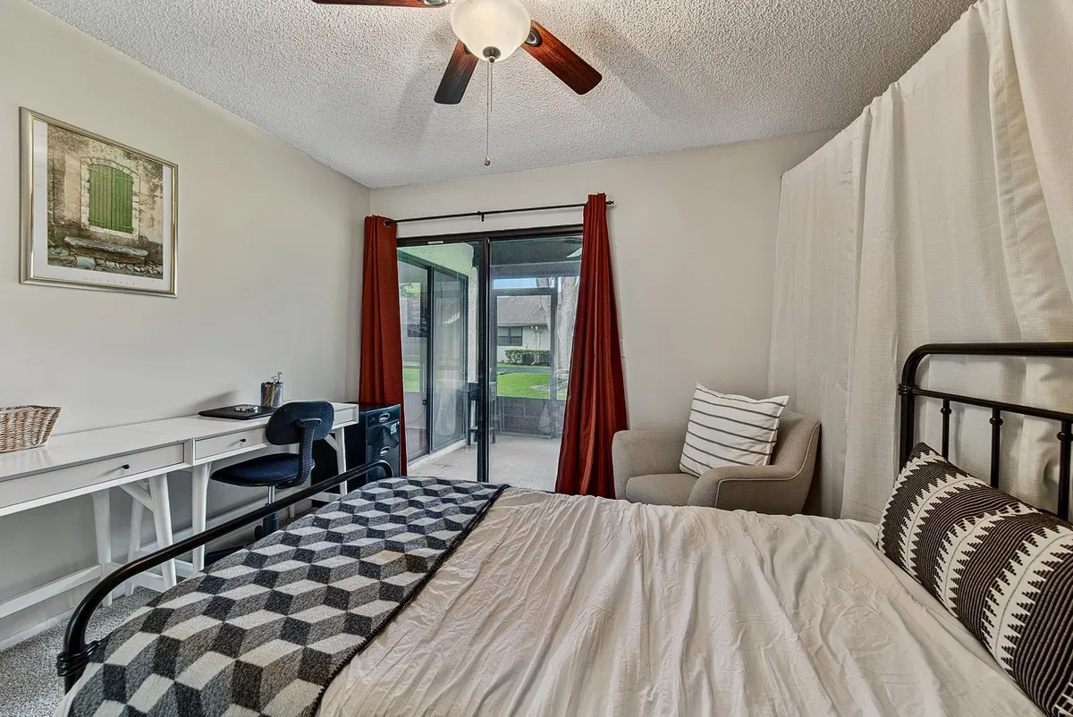 Residence photo 28