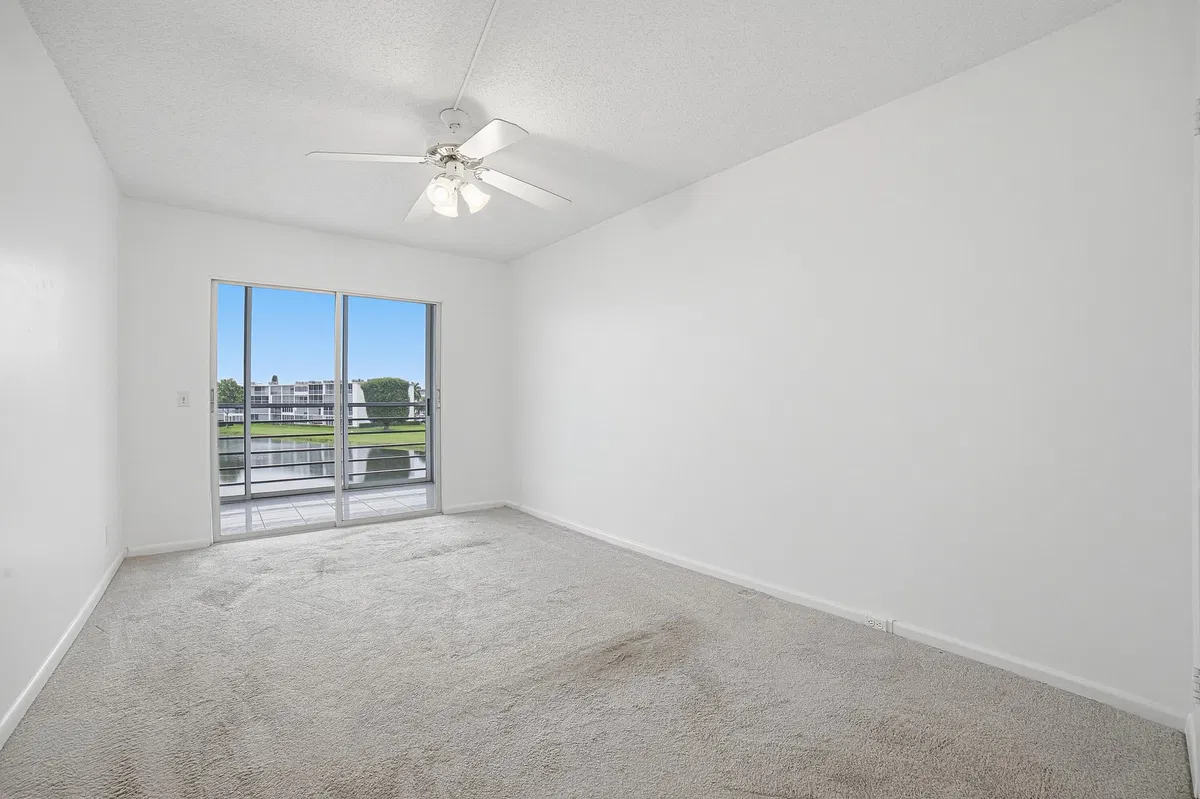 Residence photo 7