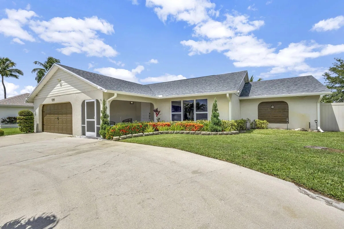 Residence photo 37