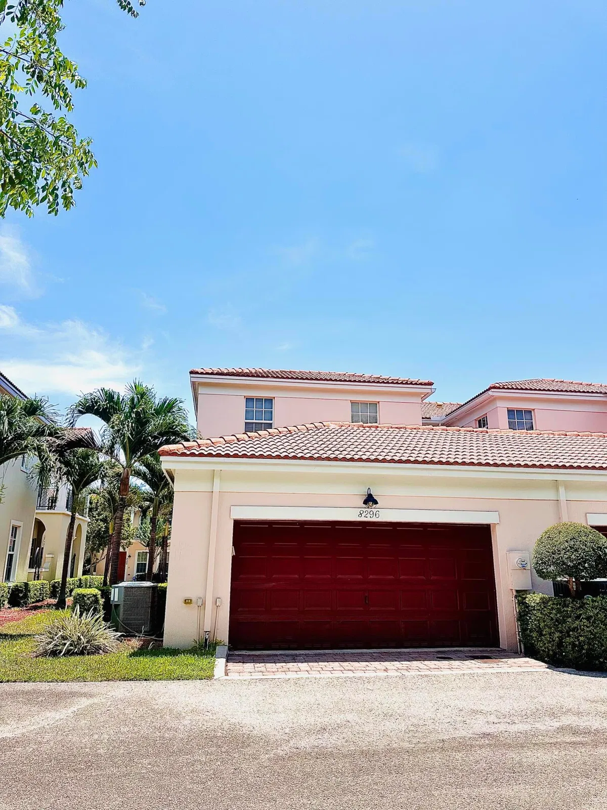 Residence photo 43