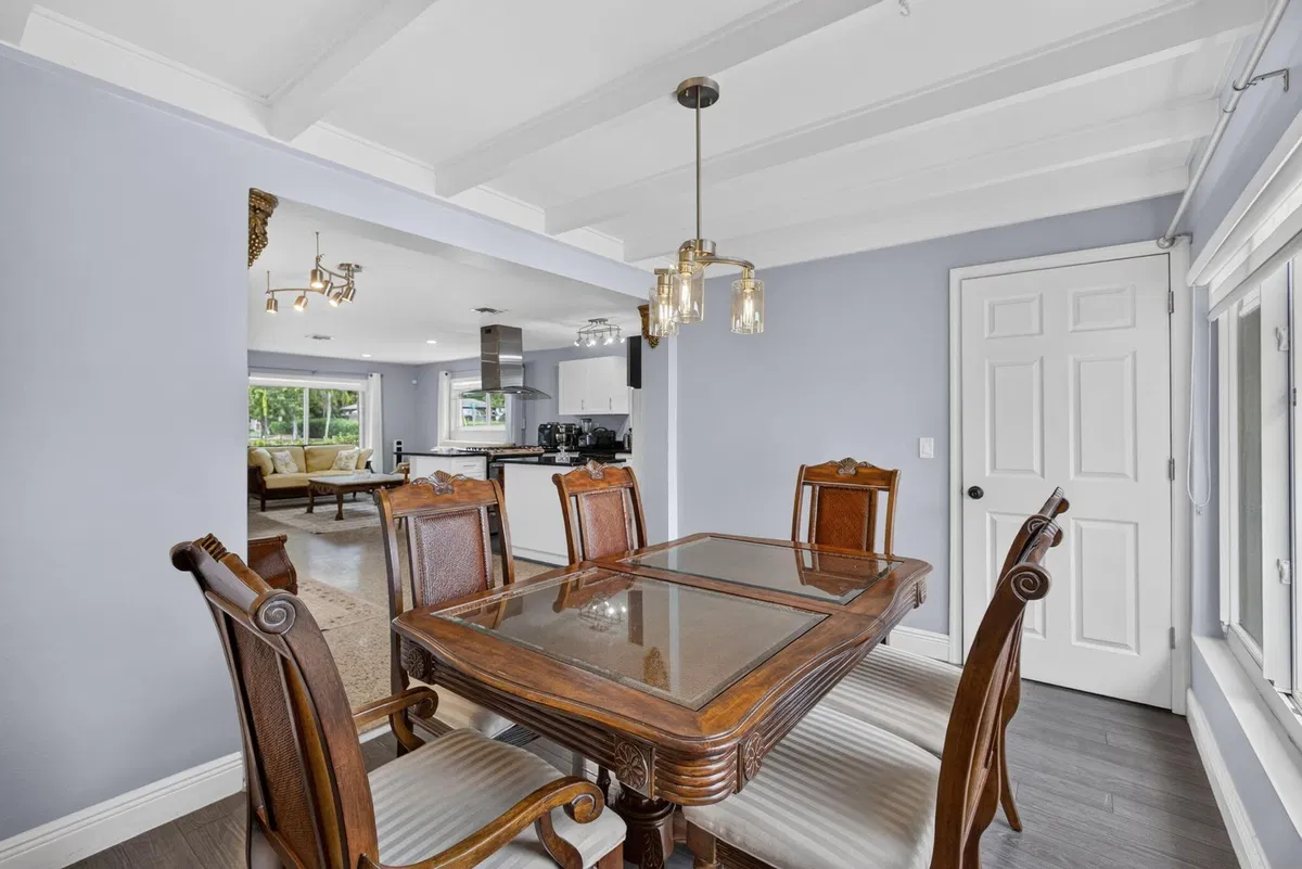 West Palm Beach Residence photo 19