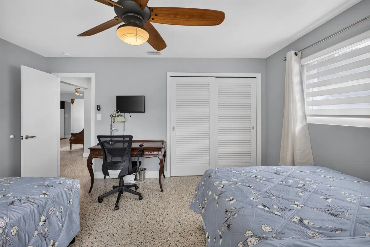 West Palm Beach Residence photo 22