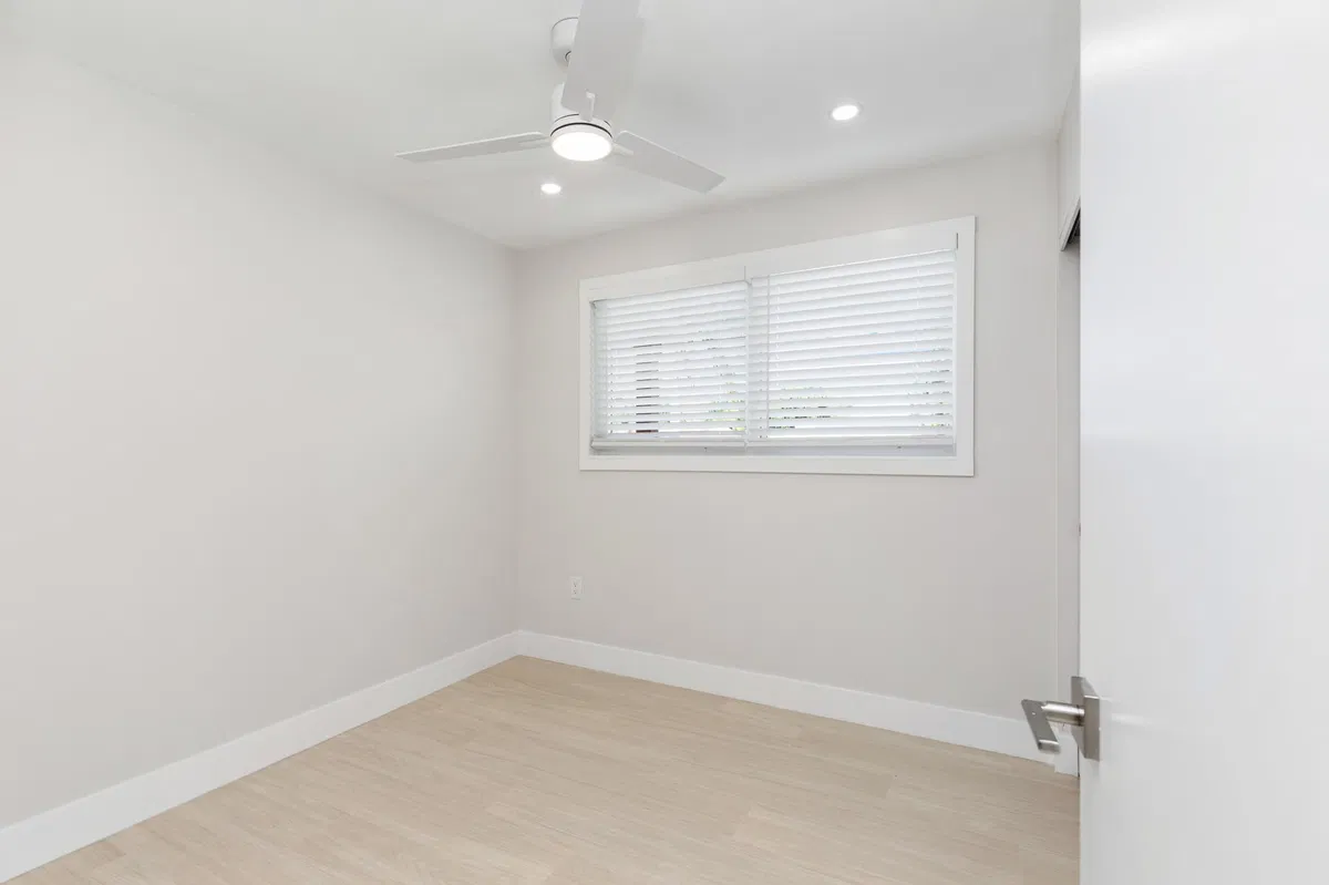 Residence photo 31