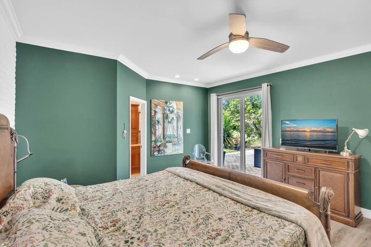  Residence photo 25