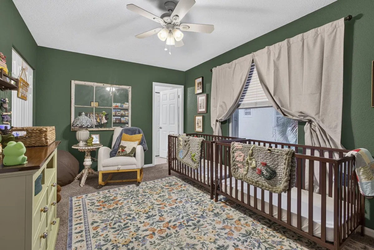 Residence photo 22