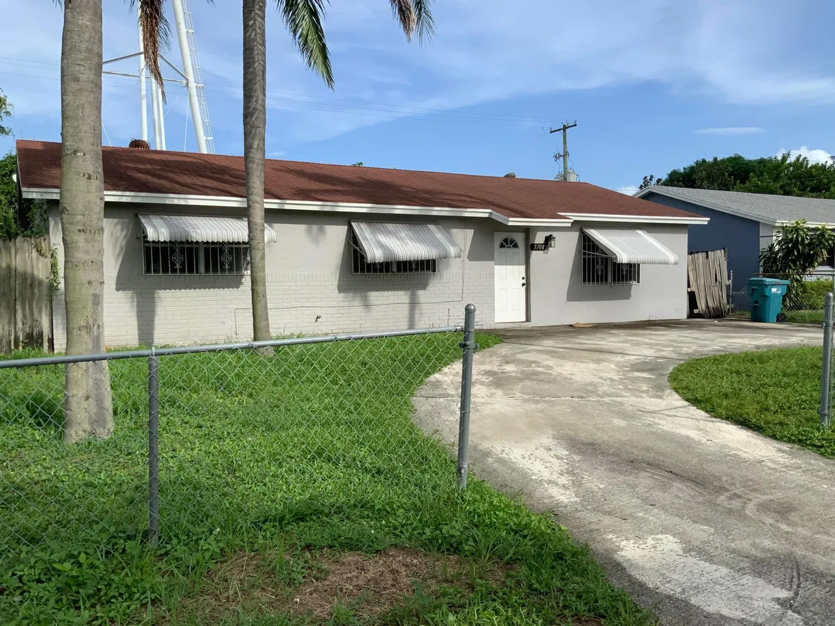 West Palm Beach Residence