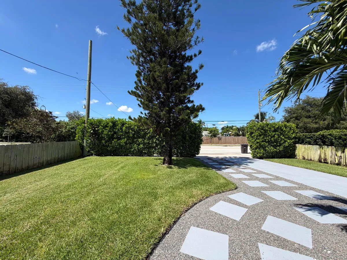 SoSo West Palm Beach Residence photo 7