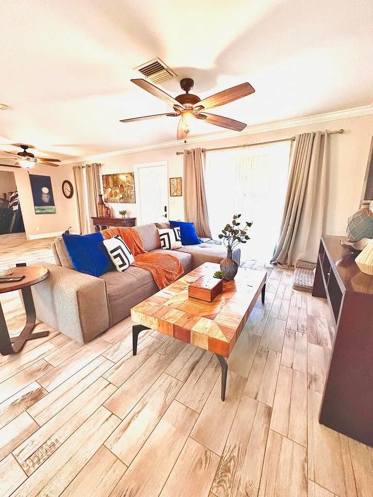 Residence photo 13