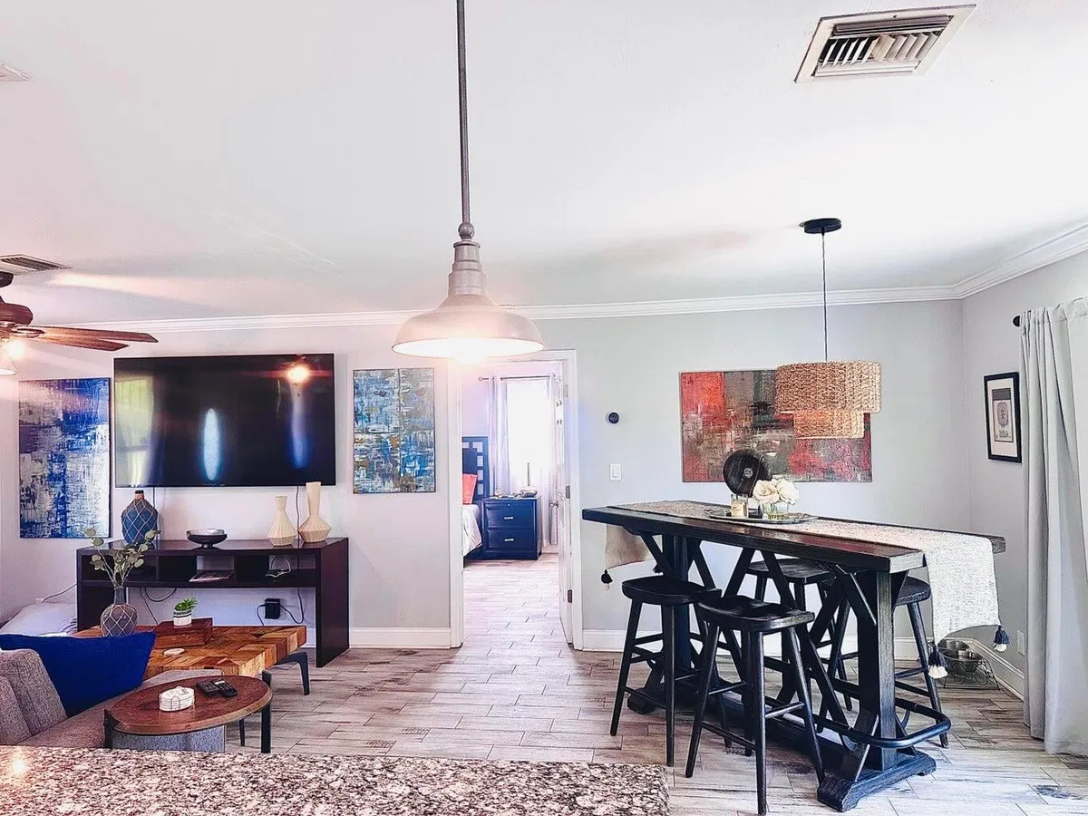 Residence photo 19