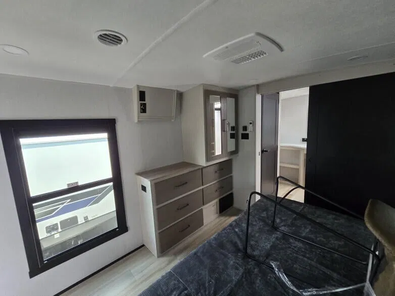 Residence photo 73