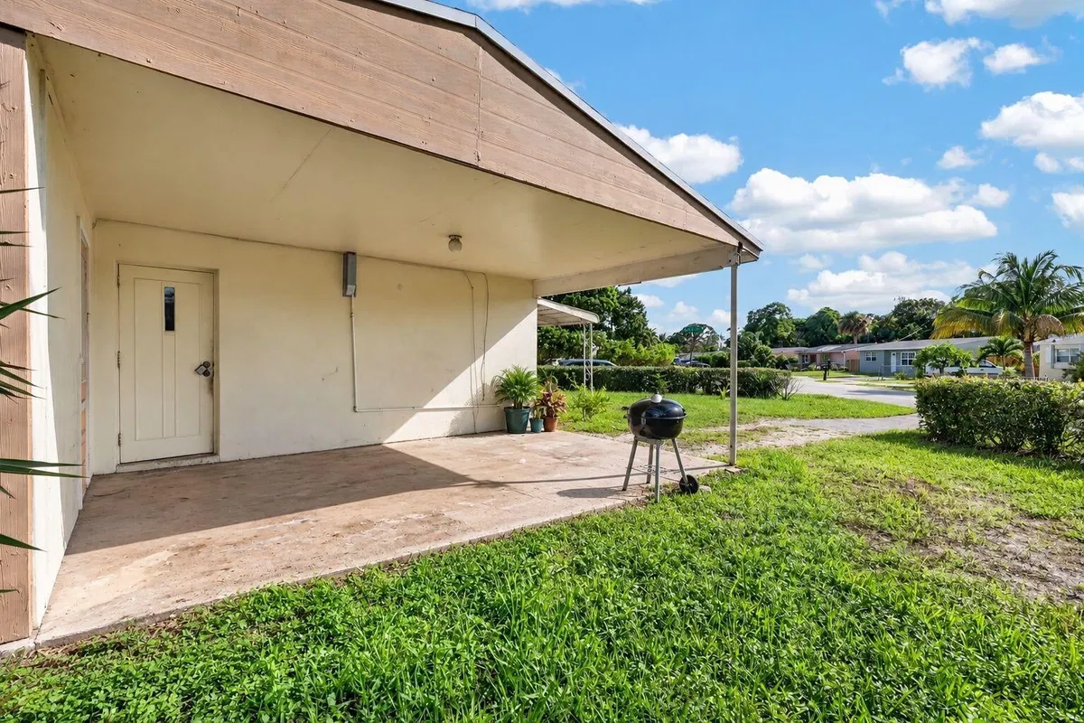  Residence photo 22