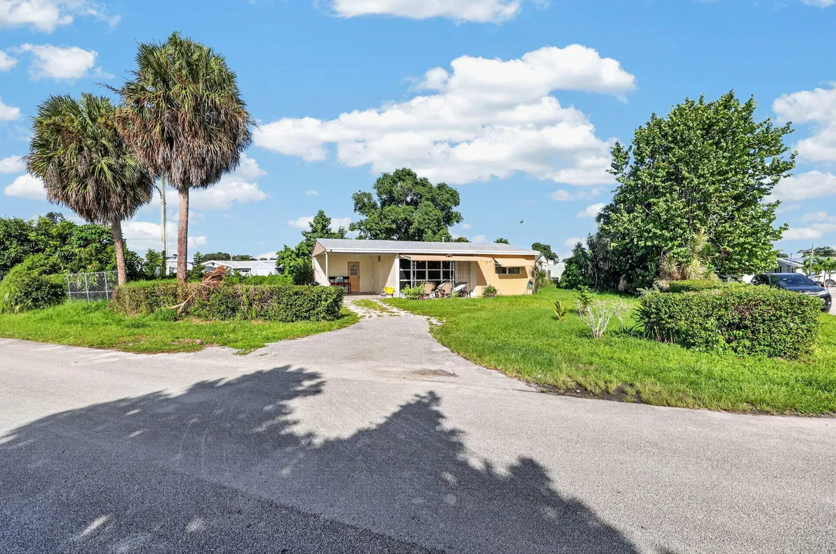  Residence photo 31