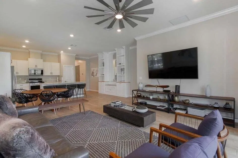 Residence photo 22