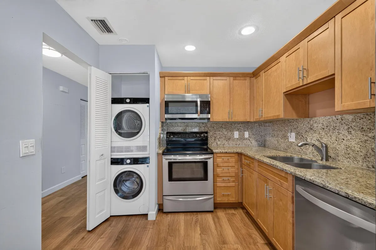 Boca Lago Country Club Homes Unit 29F photo 13