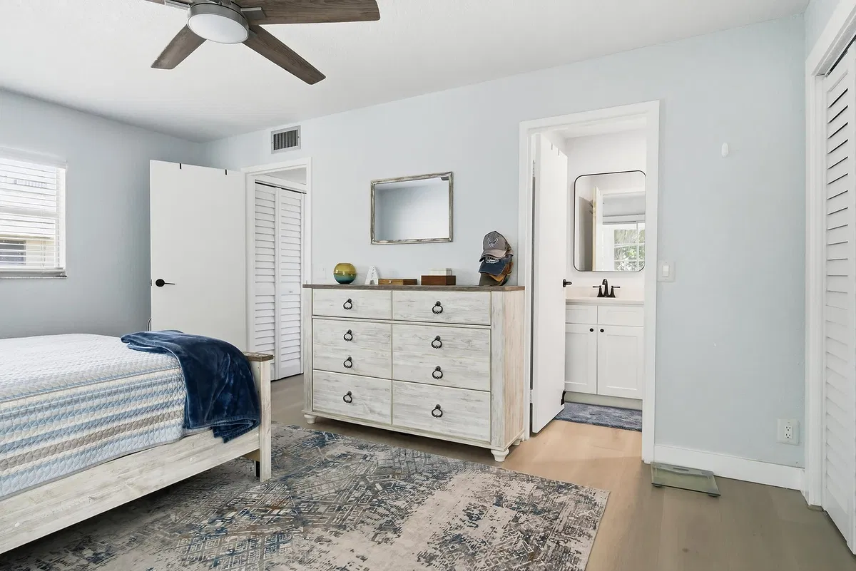  Residence photo 16
