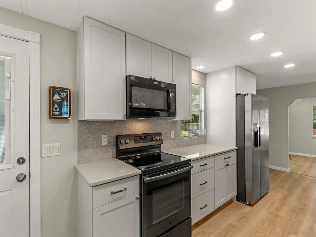  Unit 65 photo 22
