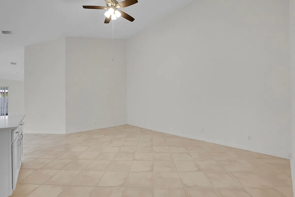 Residence photo 7