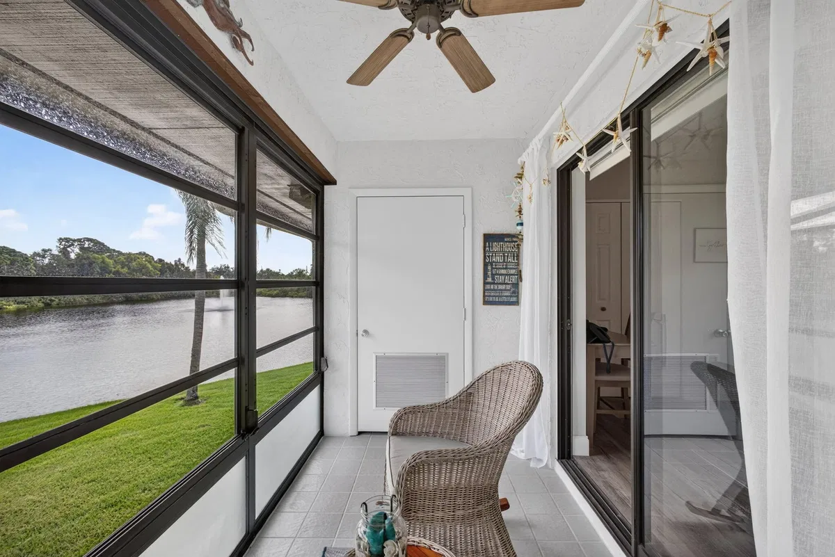 Unit 204 photo 19