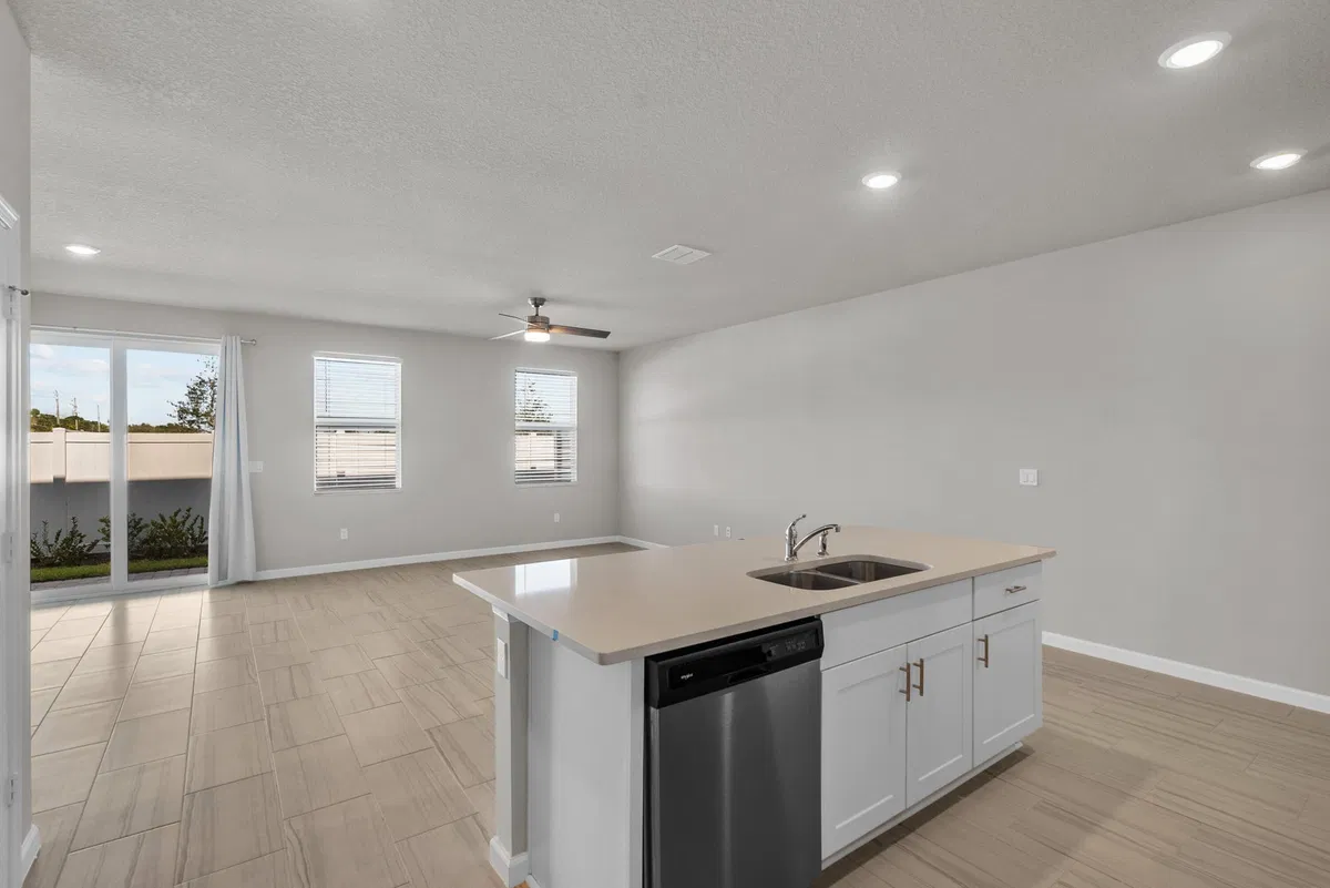 Residence photo 4