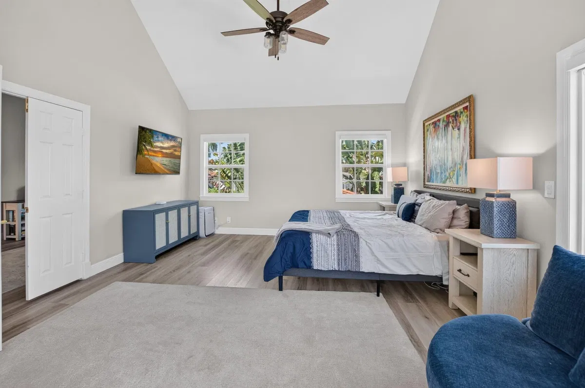 Residence photo 28