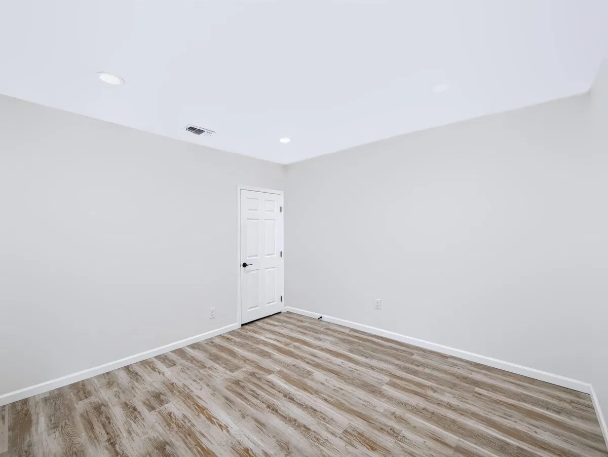 Residence photo 22