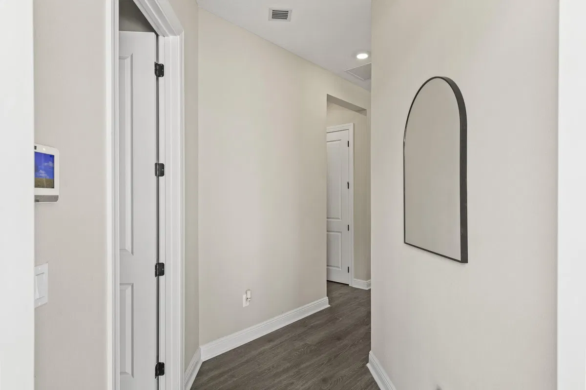  Residence photo 28