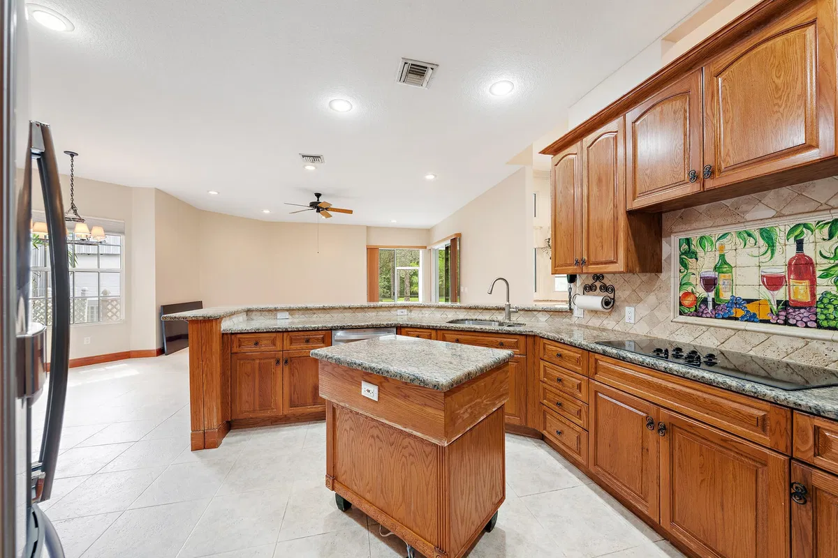 Residence photo 10