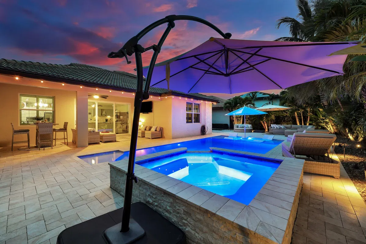 Residence photo 61