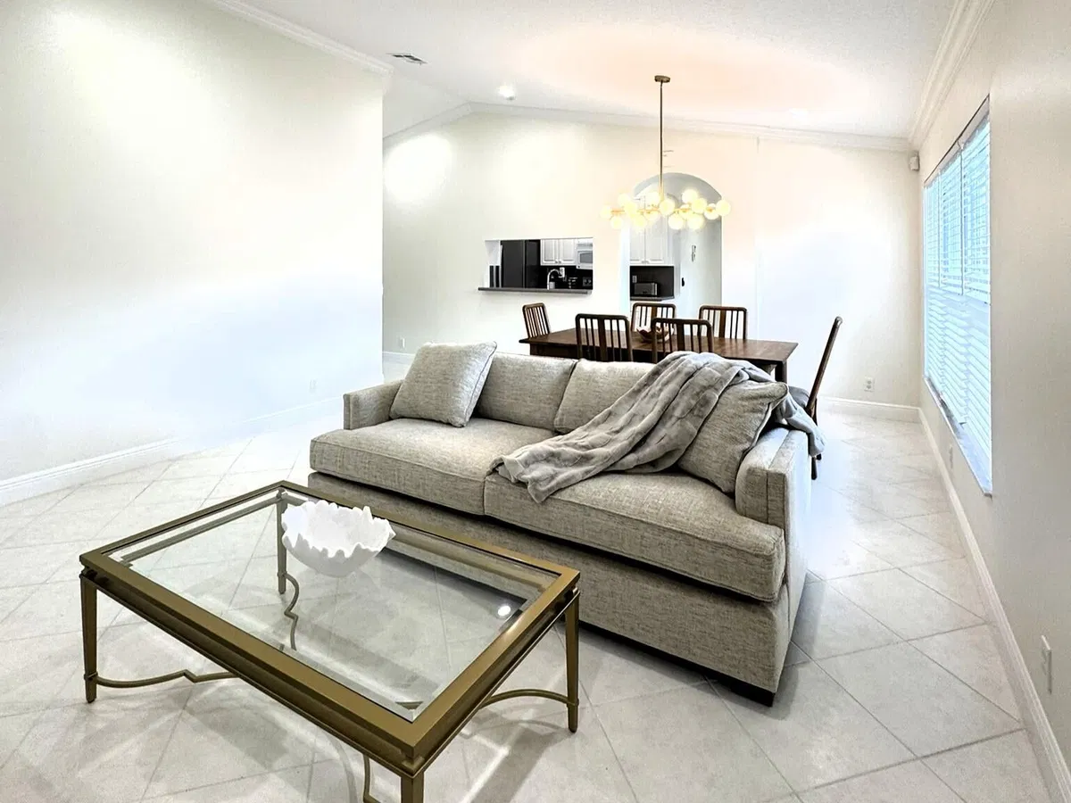 Residence photo 19